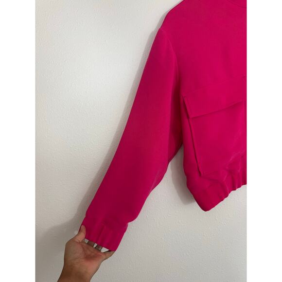 Express Women’s Hot Pink Cropped Utility Jacket Size M NWT $138 - Picture 2 of 9